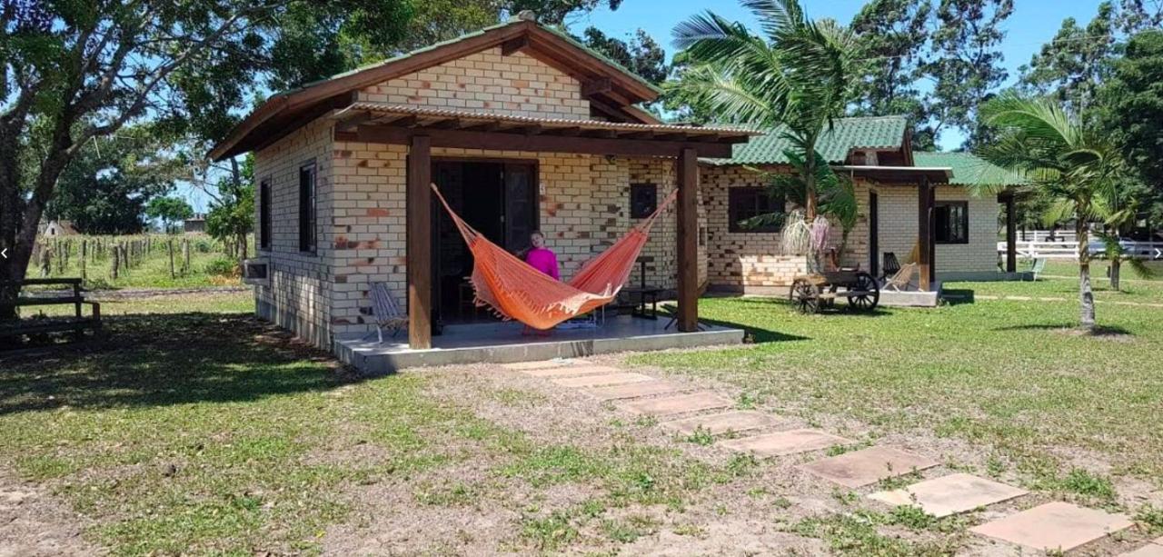 Haras Trevo De Ferro, Praia, Piscina E Campo Torres Buitenkant foto